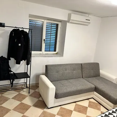 Apartma Enej Piran